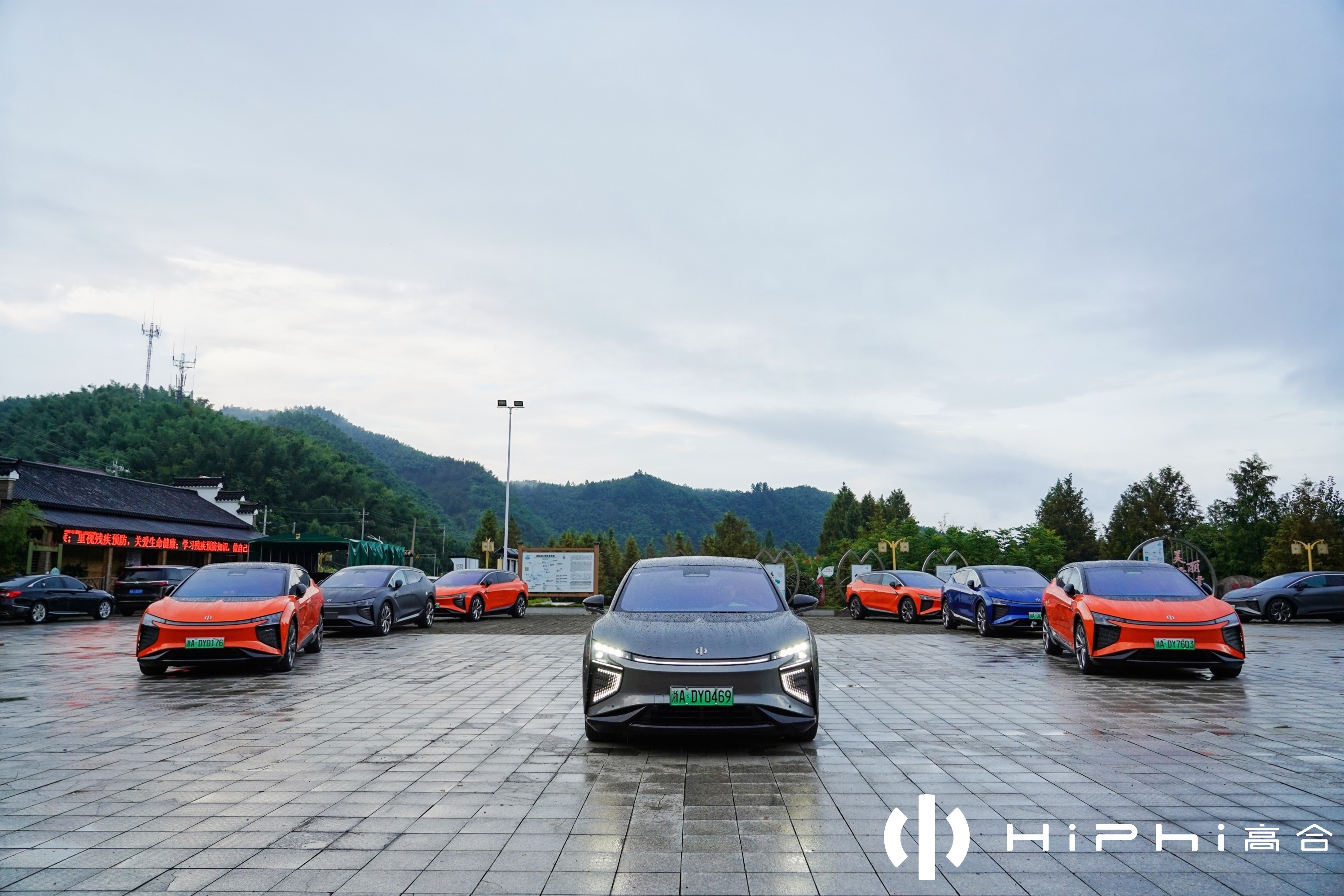 163247516763808998.jpg 180098358.jpg