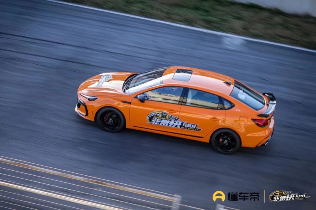 163601003698132040.jpg 640.webp (14).jpg