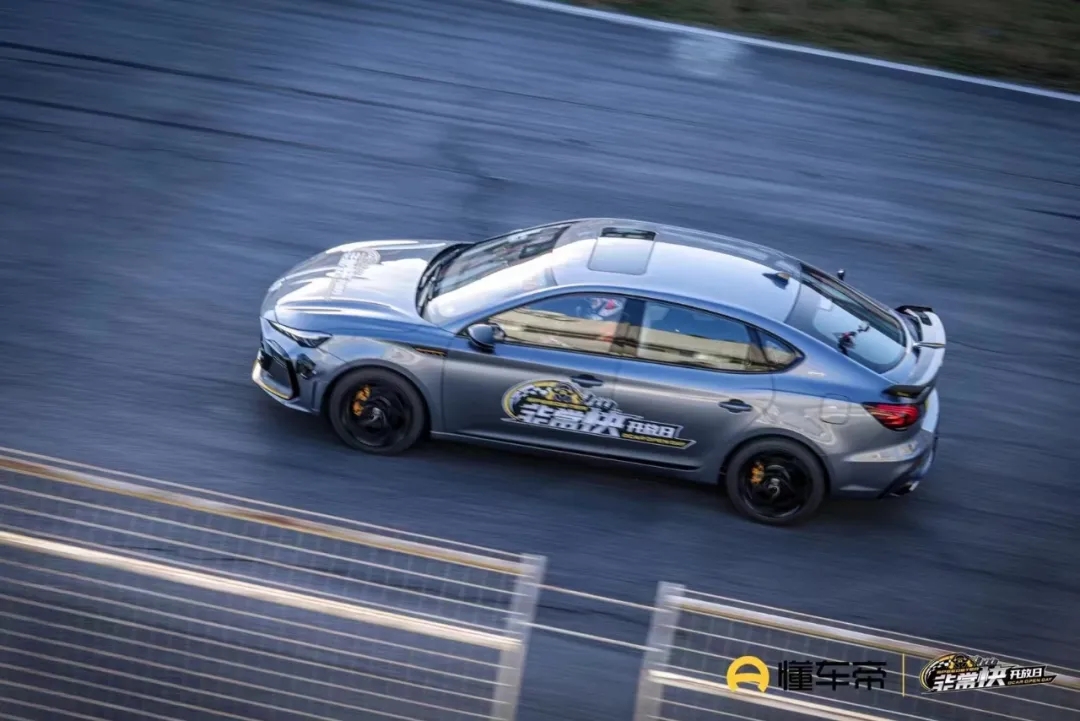 163601005059729505.jpg 640.webp (16).jpg